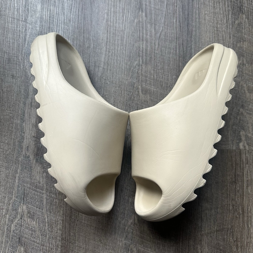 Adidas Yeezy Slide Bone Slipper Sandals FZ5897 YZY Unisex Size 8
